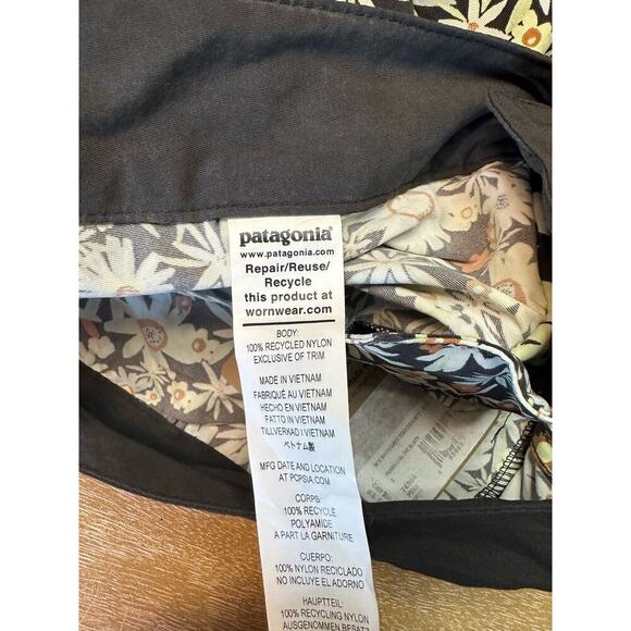NWT Patagonia Wavefarer Boardshorts - 5" - Picture 6 of 7
